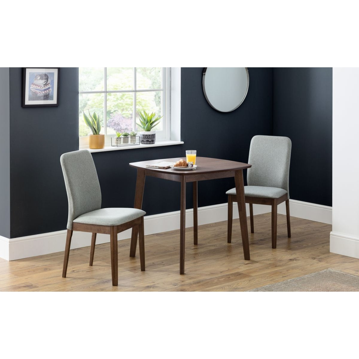Lennox & Berkeley Dining Set