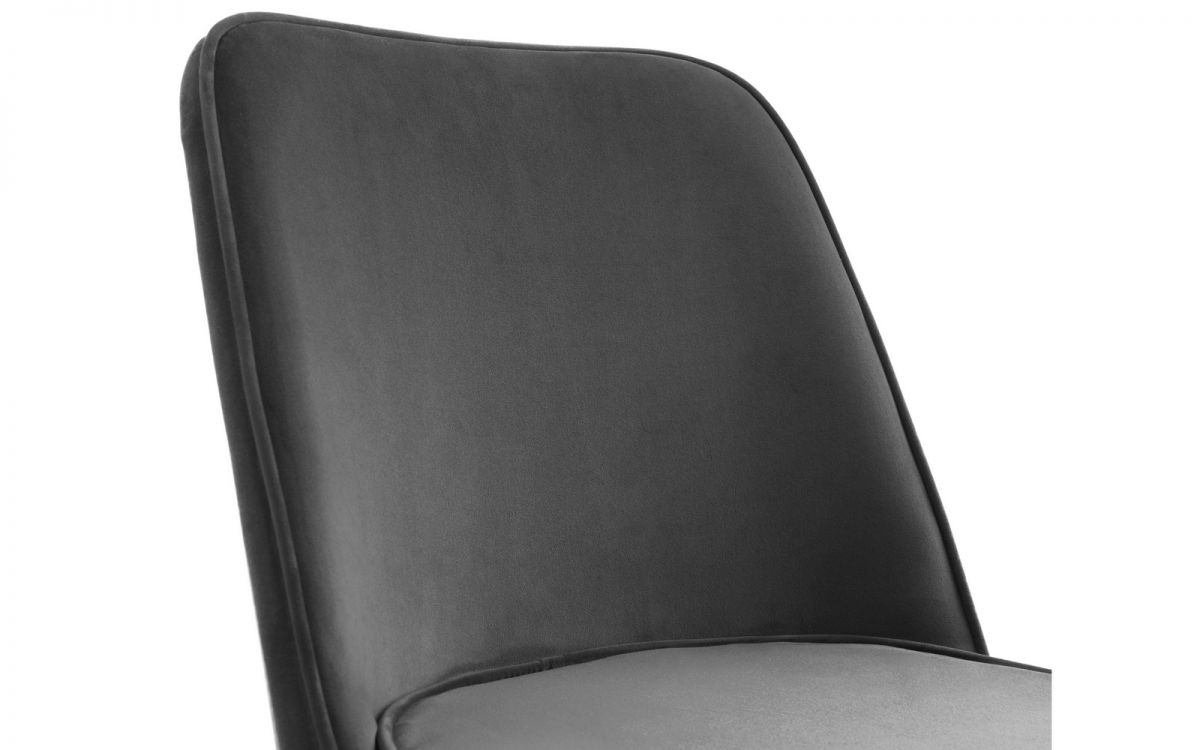 Berwick Round Table & 4 Burgess Grey Chairs
