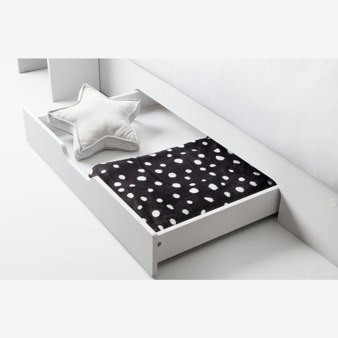 Orion Triple Sleeper - White